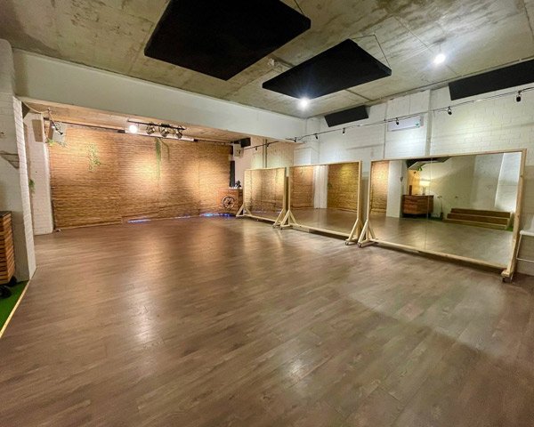 2---Moss-studios-dance-room